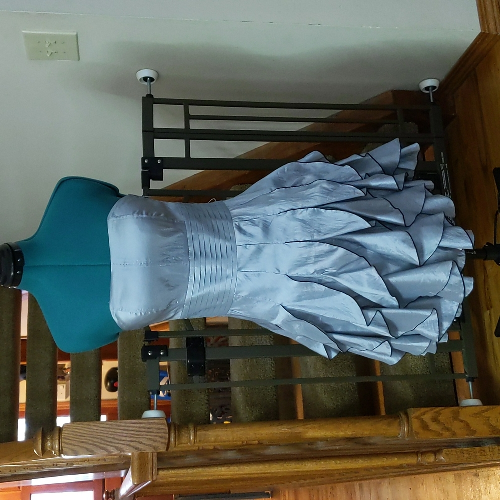 Frilly silver strapless dress
